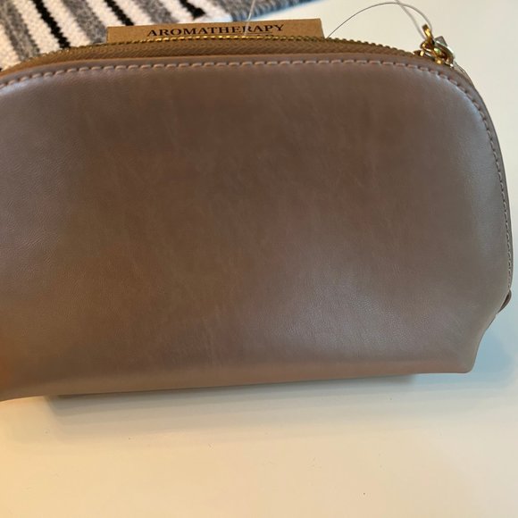 Tumi Rose Gold Belden bag - Picture 5 of 9